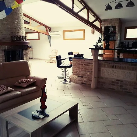 Wooden Loft In The Countryside * Andres (Pas-de-Calais)